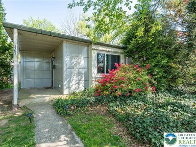 2203 W Washington St, Allentown, PA, 18104