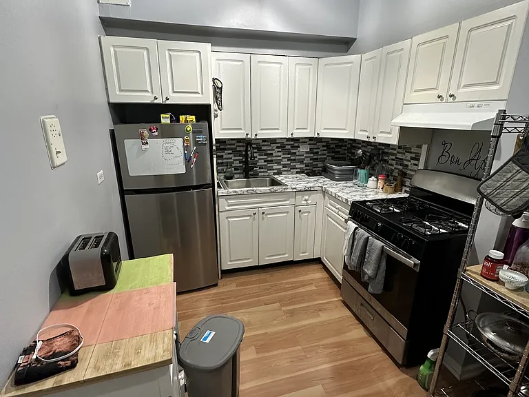 172-70 Highland Ave #2R — Photo 3