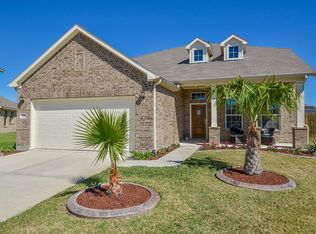 9706 Drifting Oaks Ct, Houston, TX 77095