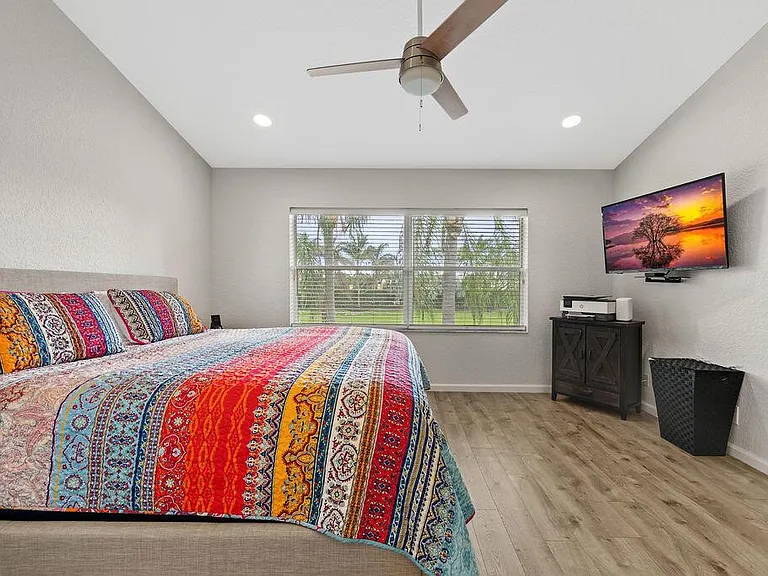 8050 Aberdeen Dr #202 — Photo 34