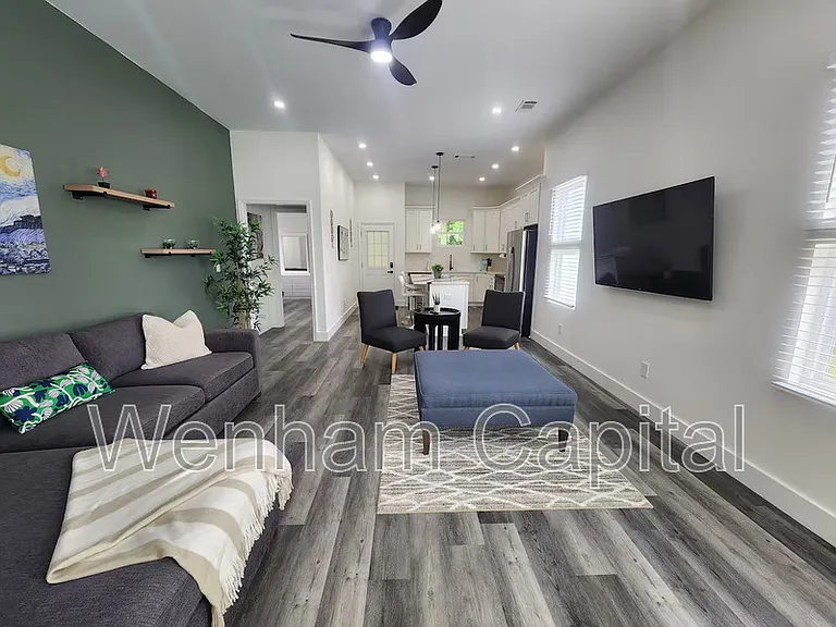 1528 Murphy Ave SW #B — Photo 7