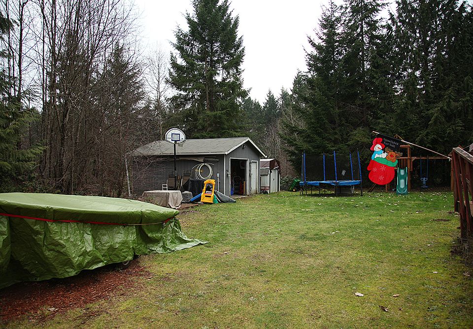 Detached garge