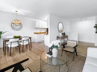 20159 Cohasset St UNIT 9, Winnetka, CA 91306