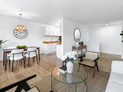 20159 Cohasset St Unit 9, Winnetka, CA, 91306