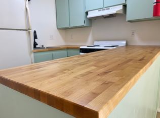 Updated, Very Private 1 Bedroom Apt with Yard in Great Central Area, Albuquerque, NM 87107
