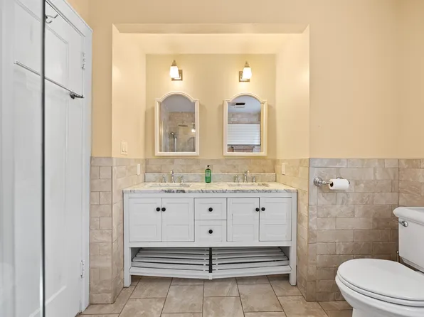 146-36 13th Avenue image 13 of 27