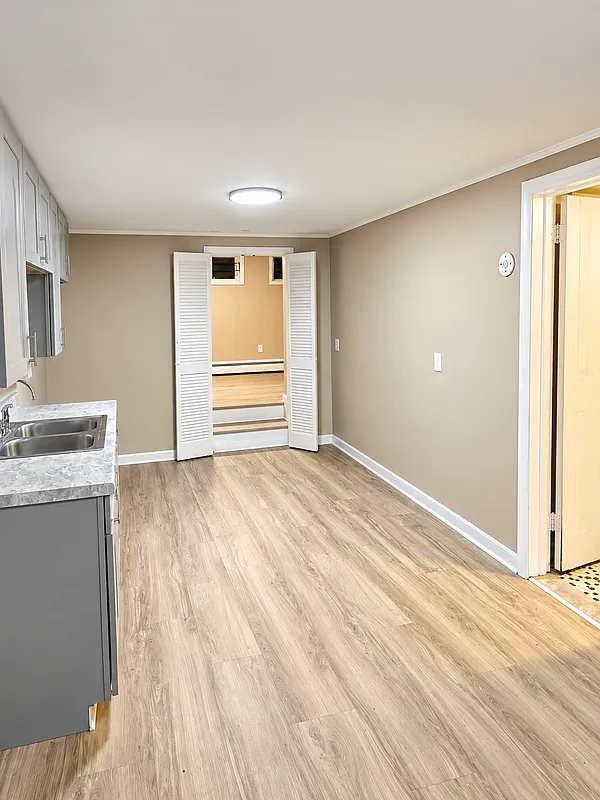 1 bed, 1.0 bath, $1,175 — Photo 4