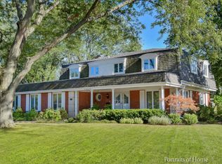 104 Tennyson Dr, Wheaton, IL 60189