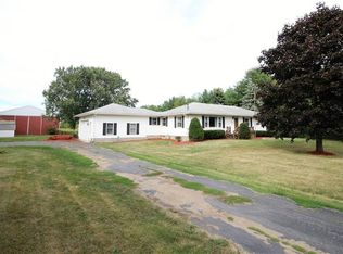 260 N Hamlin Rd, Hilton, NY 14468