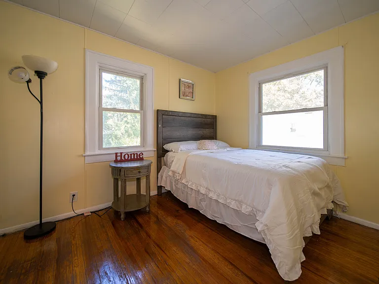5446 N College Ave — Photo 14