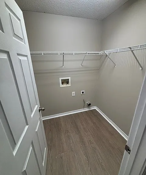 8864 Winter Ct — Photo 10