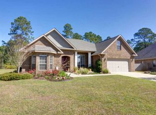 6112 Marie Dr, Gulf Breeze, FL 32563