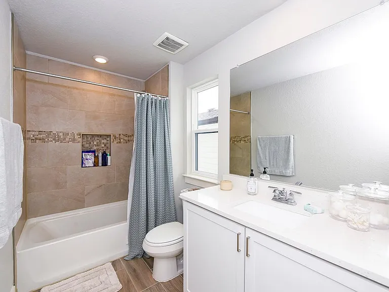 16011 Babcock Rd #13 — Photo 17