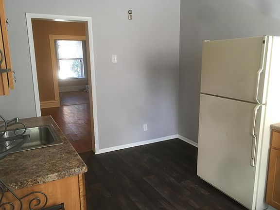 5th image of 2740 Chariton St #1F