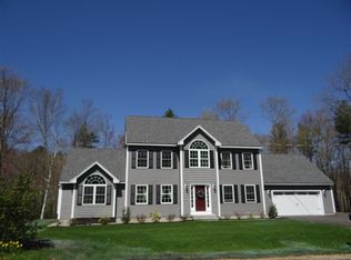 41 Maple Ave, East Hampstead, NH 03826