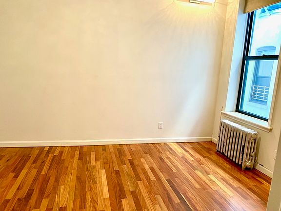 4th image of 412 8th Ave APT B2