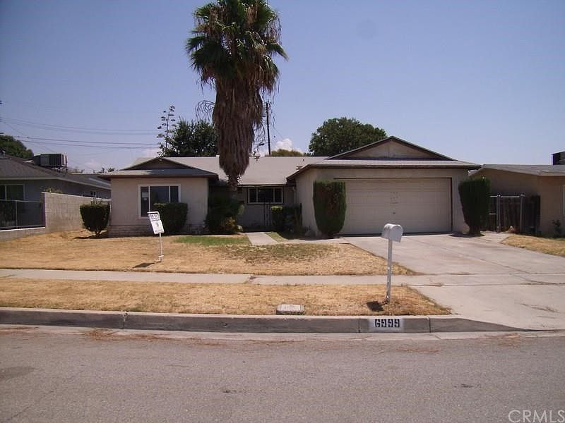 2nd image of 6999 Vine St