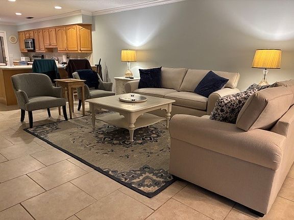 3rd image of 3323 Sea Marsh Rd #3323
