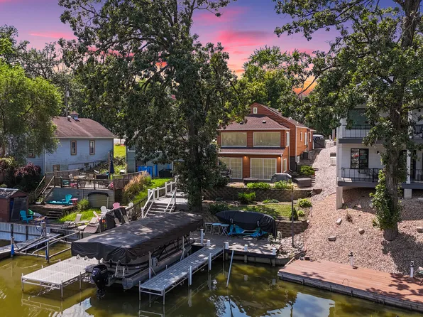 (undisclosed Address), Lowell, IN 46356