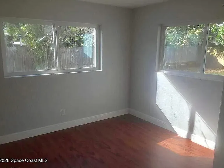 204 Cassia Blvd — Photo 5