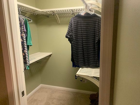 4th image of 101 Ashwood Ln