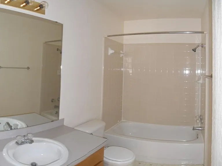 4303 Deek Dr — Photo 9