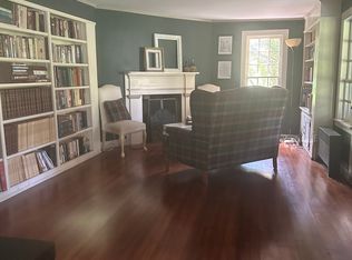 11 Cedar Ln, Titusville, NJ 08560