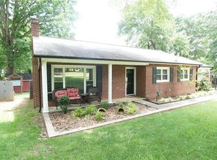 1744 29th St NE, Hickory, NC 28601