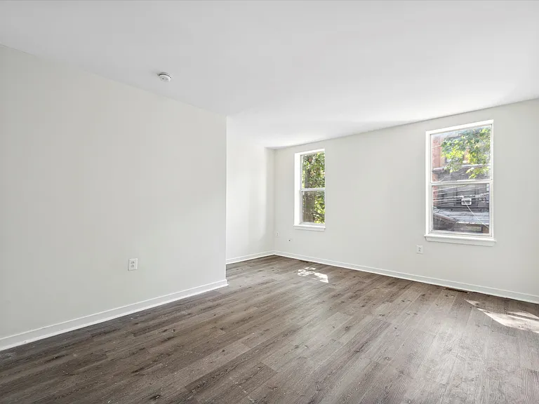 2036 N 32nd St #B — Photo 7