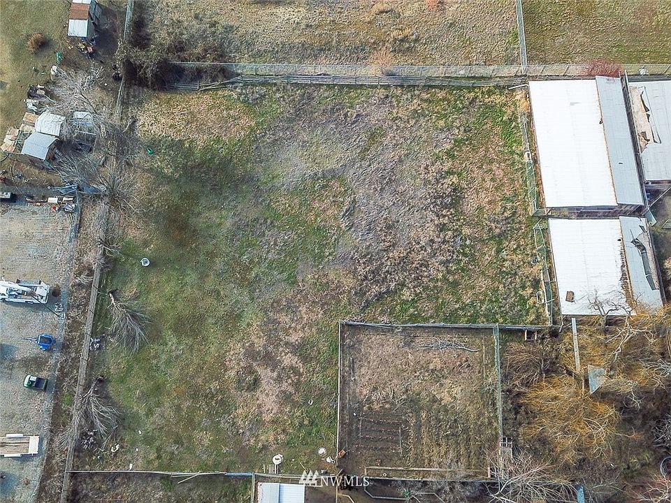 3800 Iroquois Ln Monitor, WA, 98836 Apartments for Rent Zillow