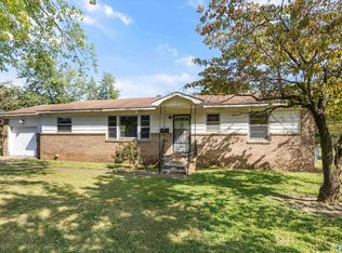 4212 Lakeview Dr NW, Huntsville, AL 35810