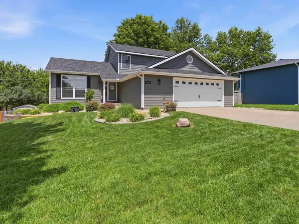 3008 Wilson Dr, Manhattan, KS 66502
