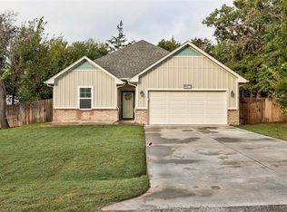 9377 Fawn Trl, Edmond, OK 73034