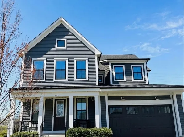 25535 Woodbine Farm Dr #Basement, Chantilly, VA 20152