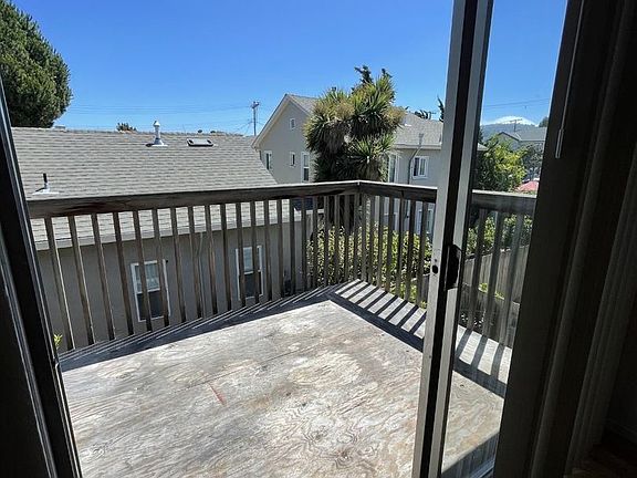 2nd image of 216 Santa Lucia Ave APT 7
