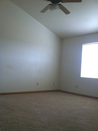 4th image of 3985 N Parker Way