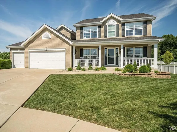 1102 Duxbury Ln, O'Fallon, MO 63366