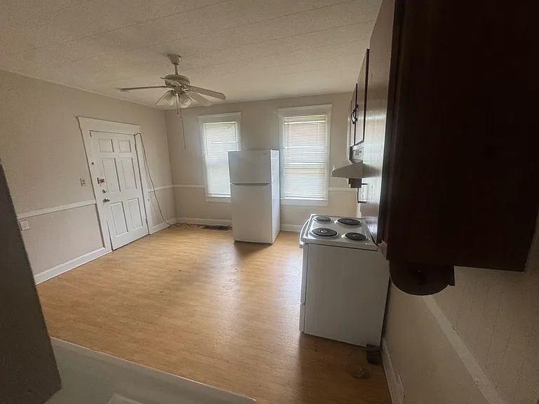 6401 Gertrude Ave — Photo 12