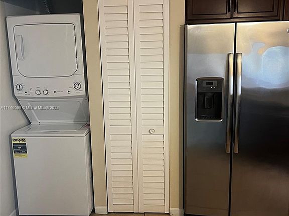 3rd image of 802 Constitution Dr #802B