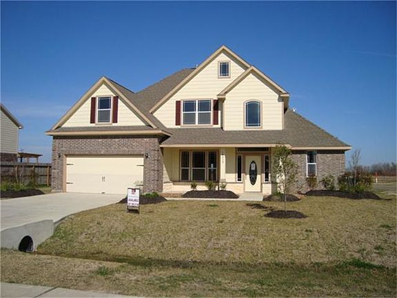 3rd image of 14038 Belmont Cir