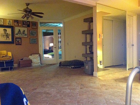 Livingroom/Family Room