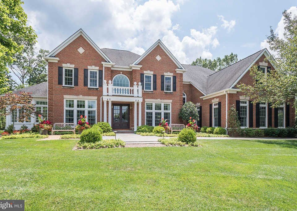 1st image of 10403 Polo Club Ct