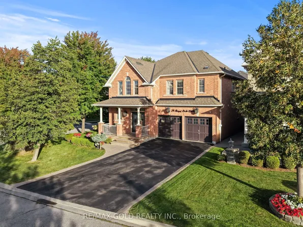 29 Royal Links Cir, Brampton, ON L6P 2Z9