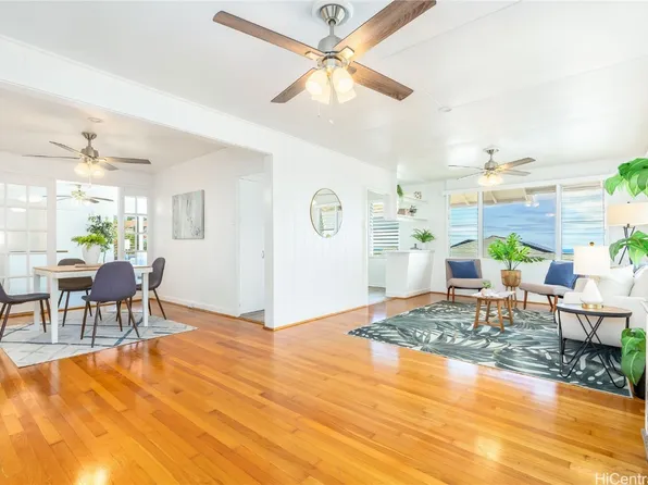 1923 Bertram St, Honolulu, HI 96816