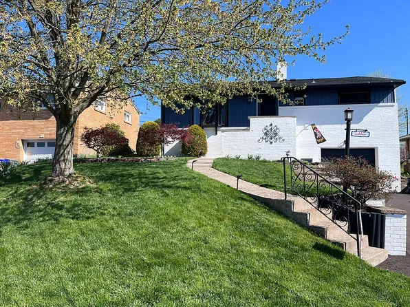 53 Robinhood Rd, Pittsburgh, PA 15220