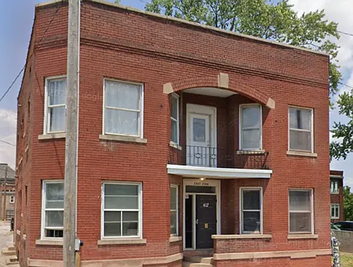 417 E Cook St Photo 1