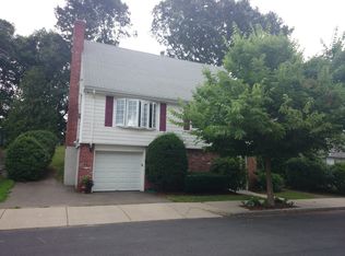 122 New Haven St, West Roxbury, MA 02132