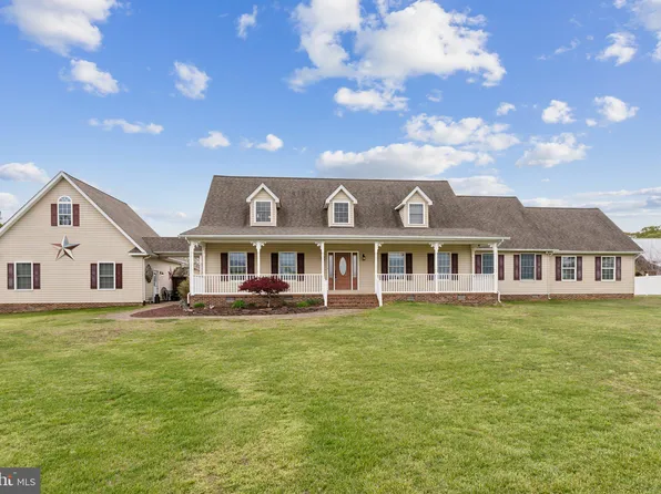 38727 Chaptico Rd, Mechanicsville, MD 20659