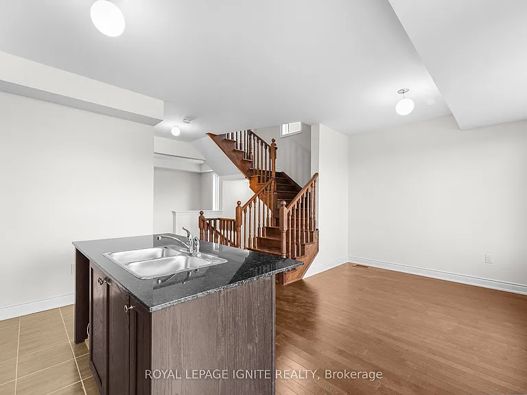 70 Thule St — Photo 19