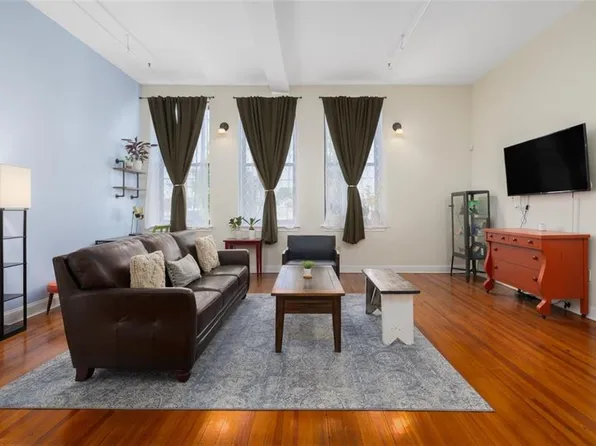 775 Potters Ave Unit 1, Providence, RI 02907